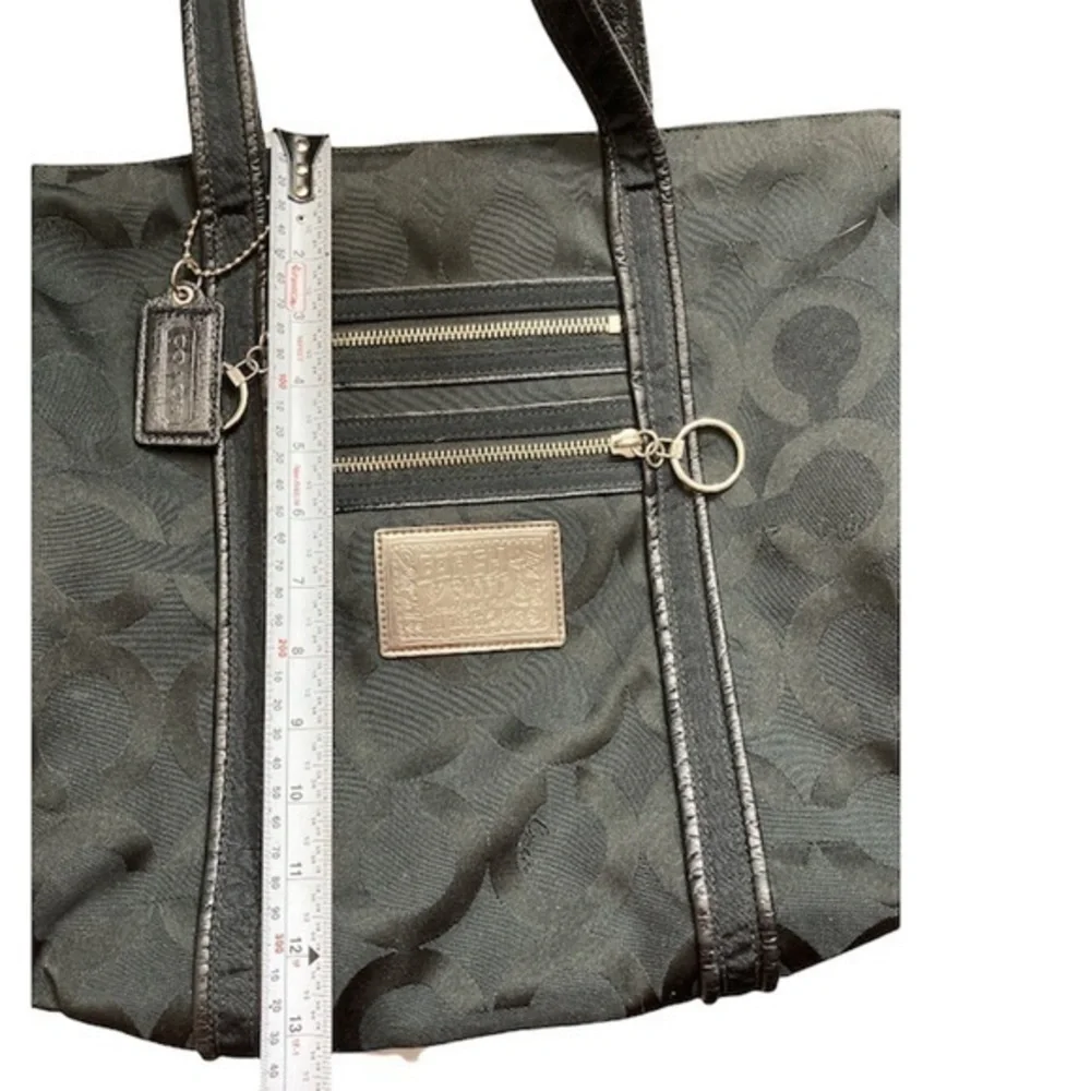 Coach signature y2k op c black poppy bag